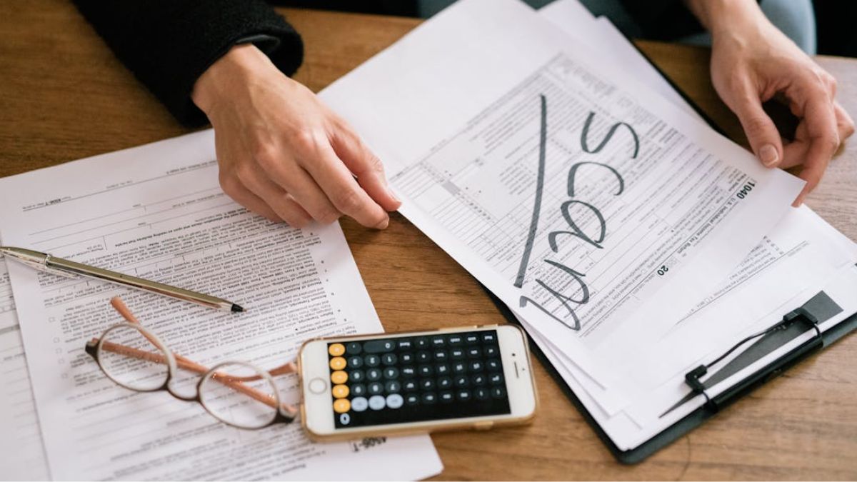 Fake Job Offer Scams You Must Avoid (With Examples) 2026