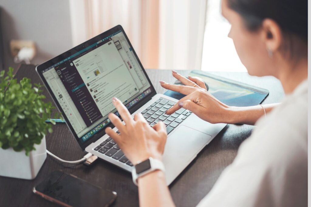 How To Follow Up on Freelance Proposals Without Sounding Desperate